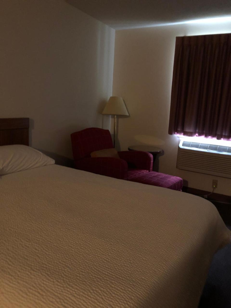Coronado Motel & Rv Park Lindsborg Экстерьер фото